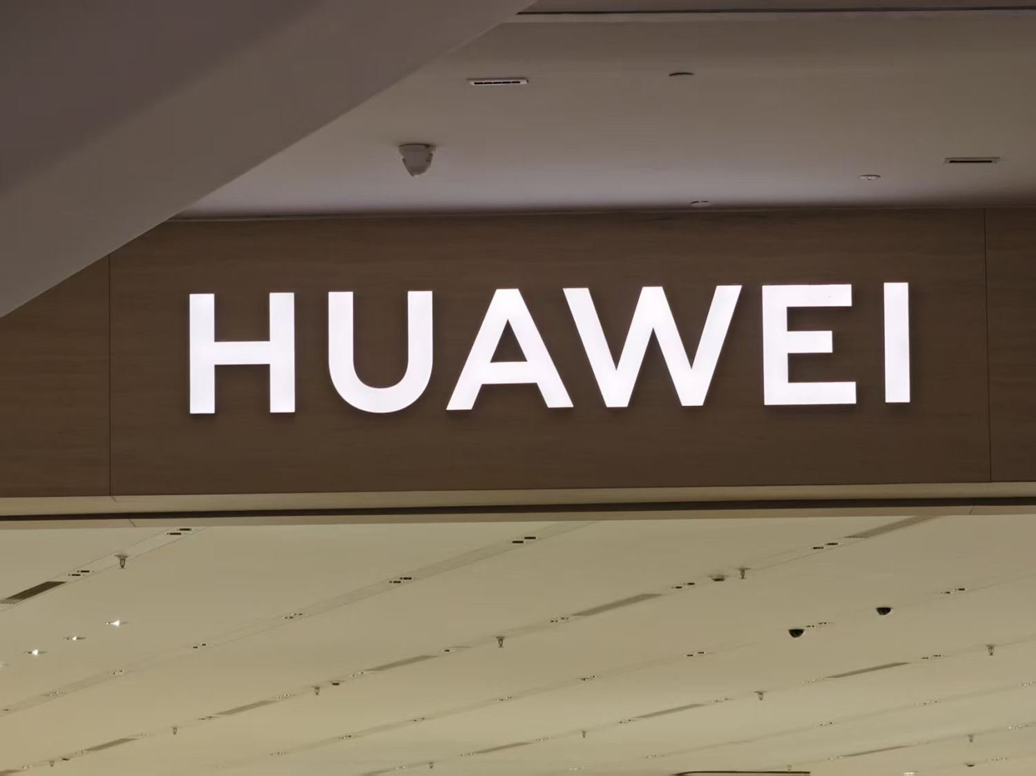 华为MateBook Fold外观