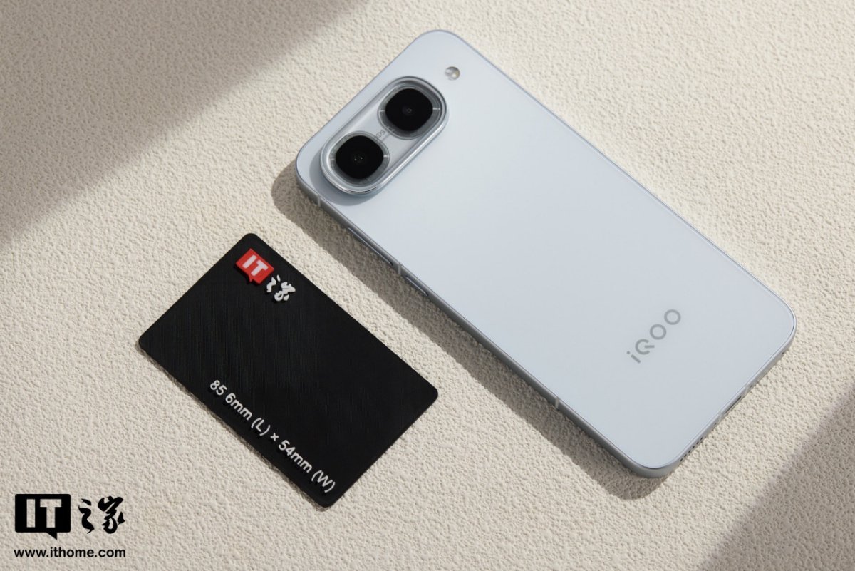 iQOO Neo11至尊版游戏场景实拍