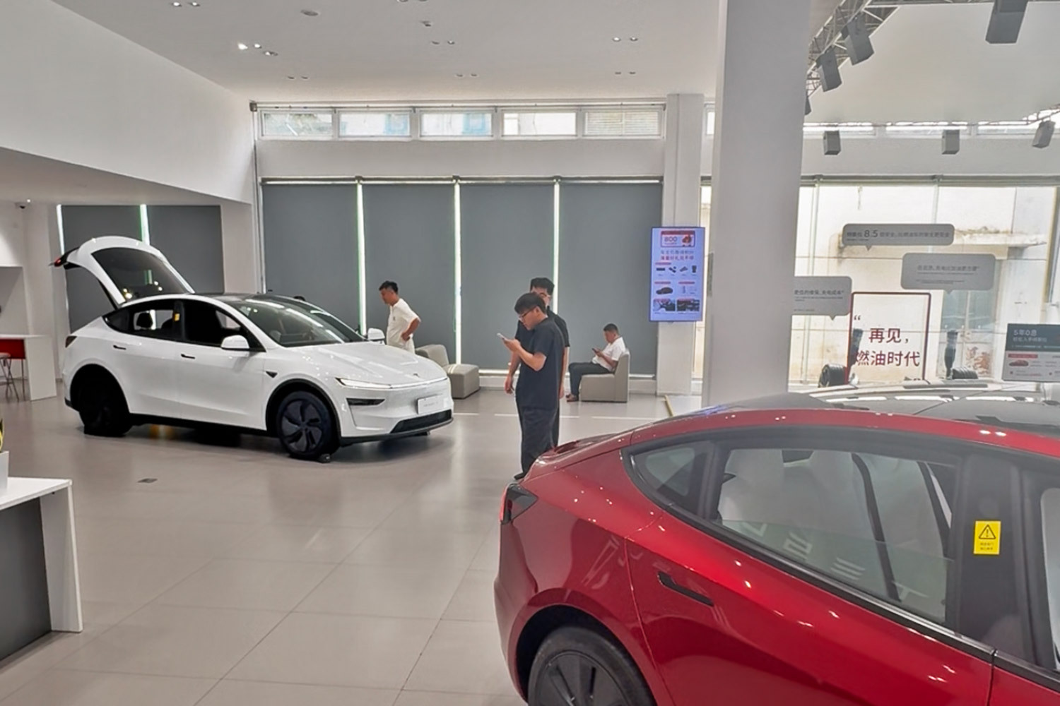 Model 3现车
