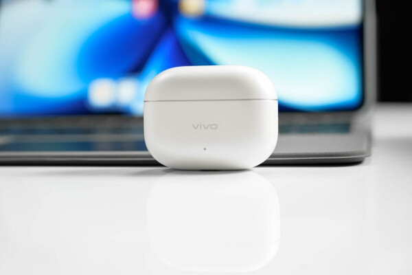vivo TWS 5 Pro充电盒
